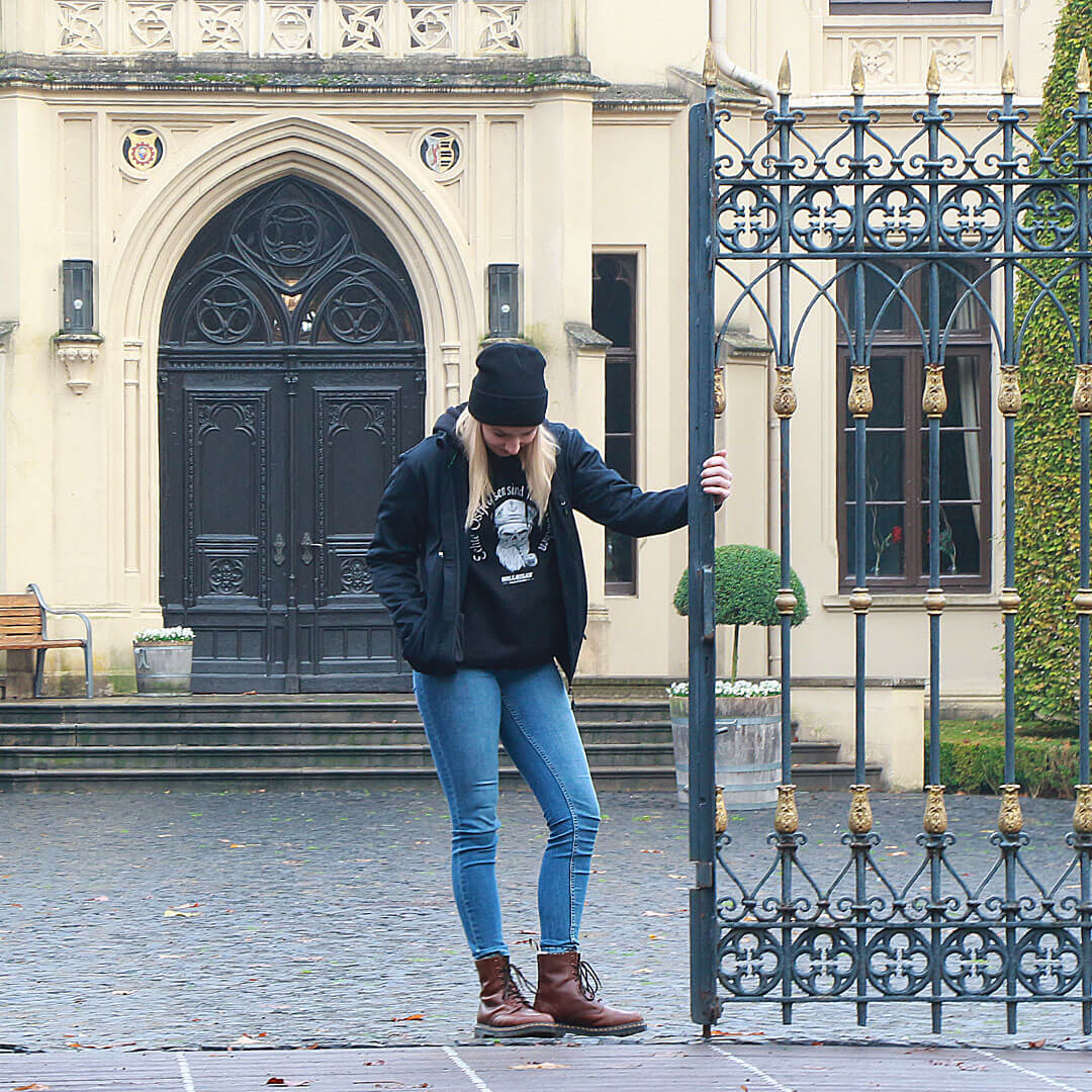 Womens_Thermofleece-Jacke_HILLBILLY_SkullCaptain-black_IMG_5391